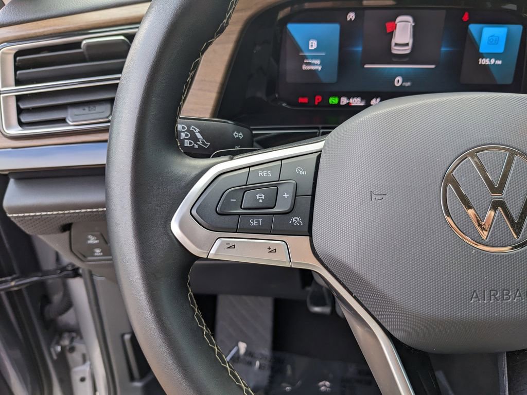 Certified 2025 Volkswagen Atlas SE AWD/4WD image 30