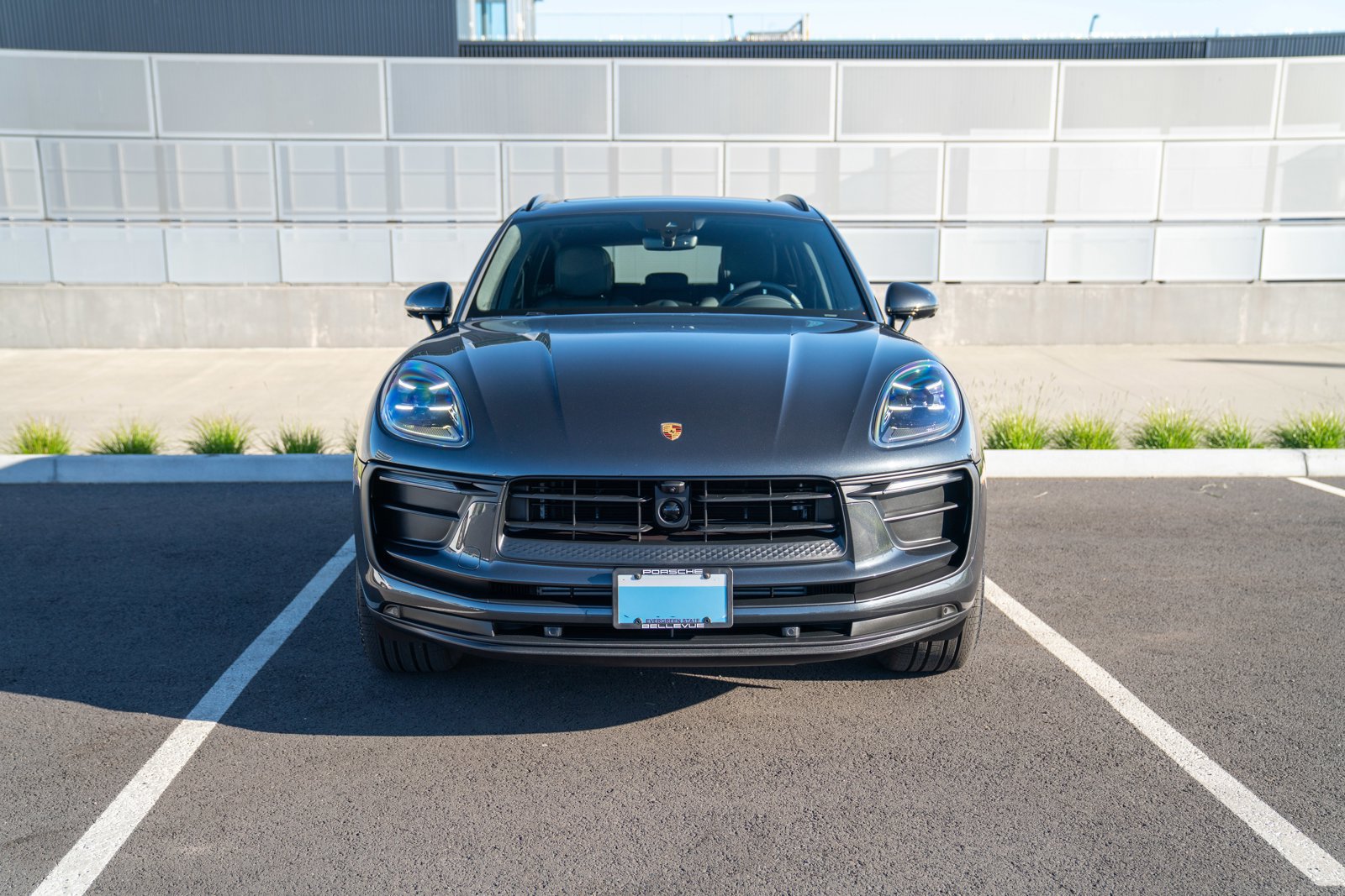 Certified 2026 Porsche Macan AWD/4WD image 6