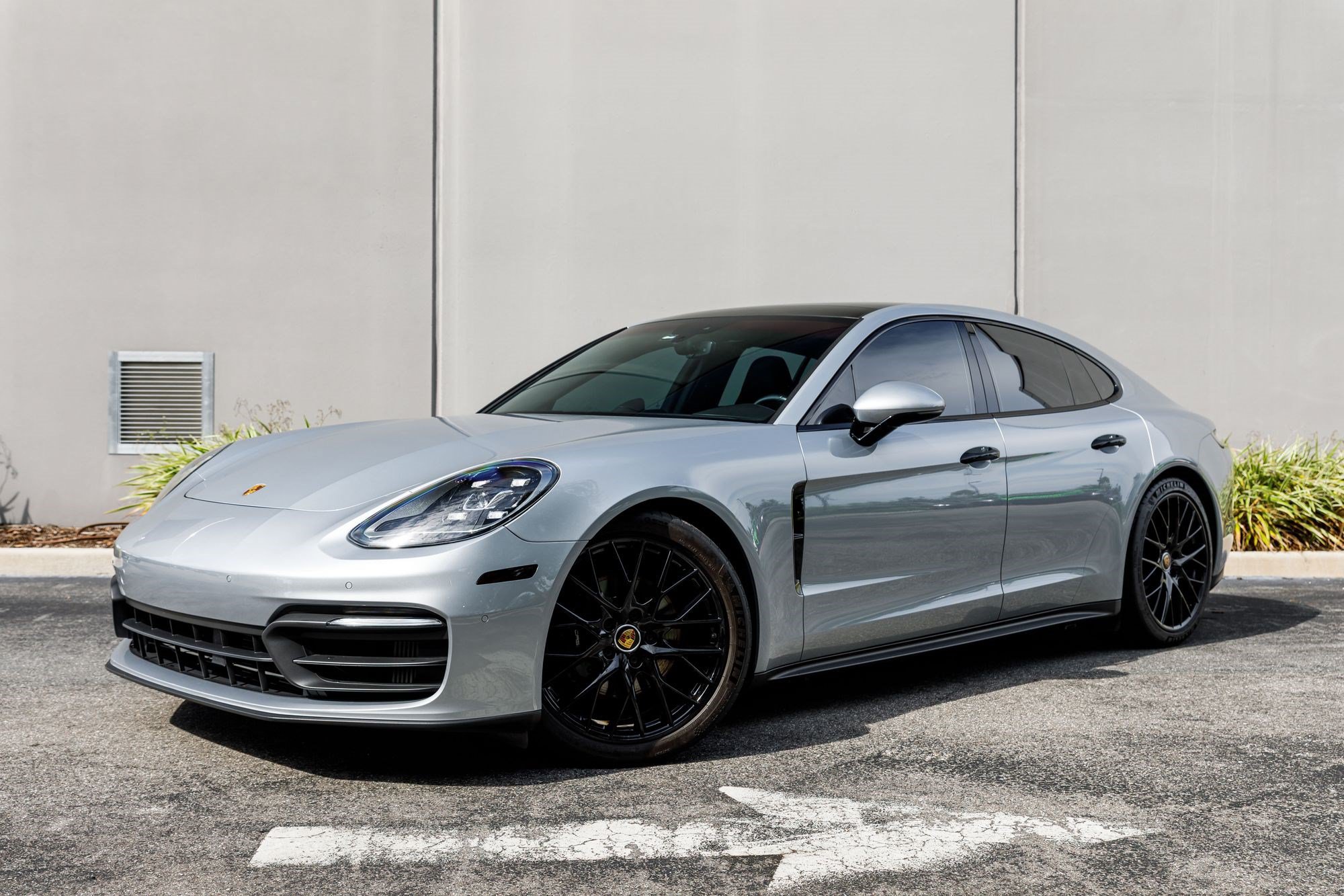 Used 2021 Porsche Panamera image 42