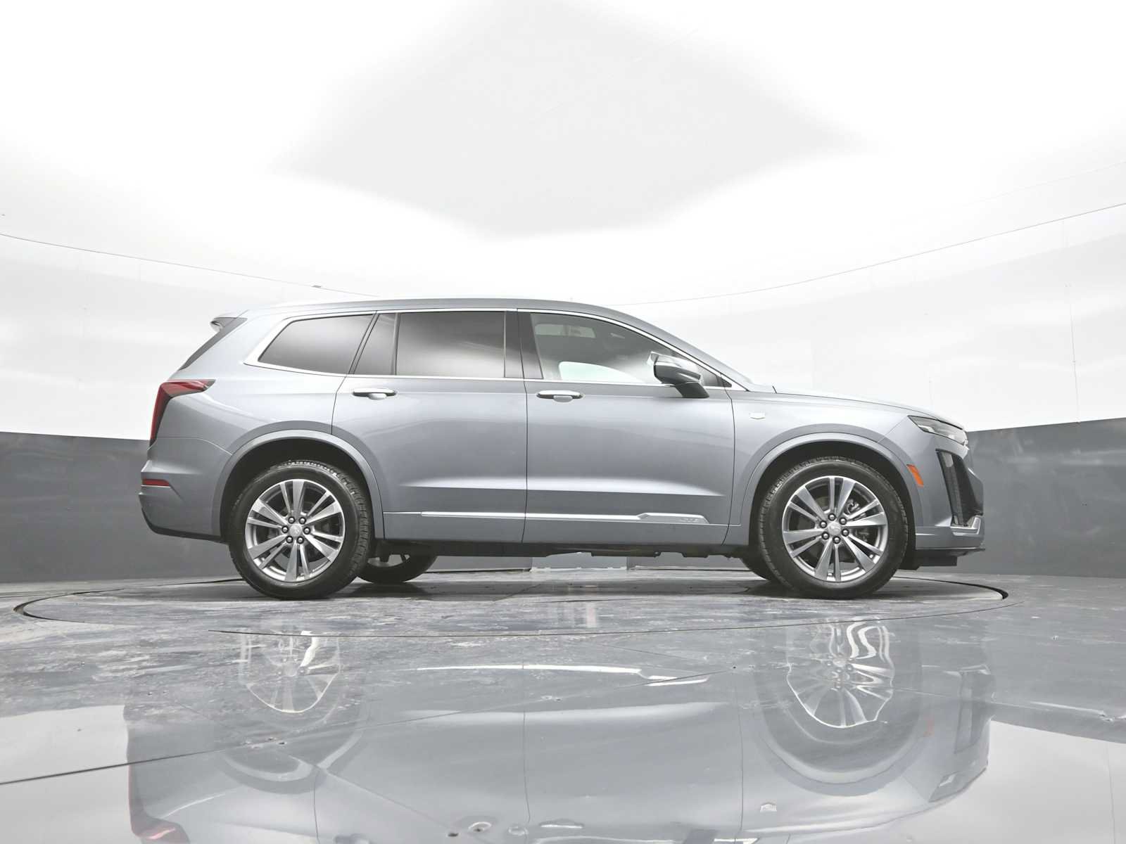 Used 2022 Cadillac XT6 Premium Luxury AWD/4WD image 53
