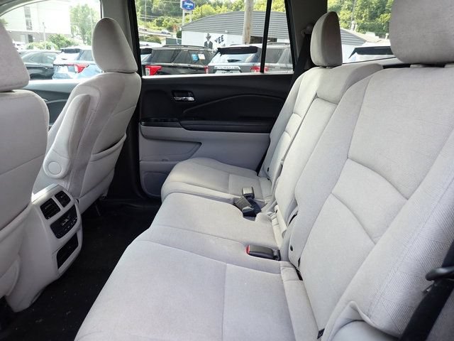 Used 2020 Honda Pilot EX image 12