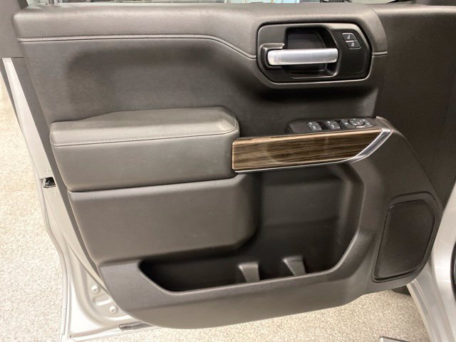 Certified 2019 Chevrolet Silverado 1500 LT w/ Texas Edition AWD/4WD image 26