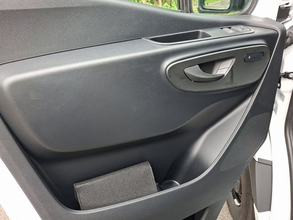New 2025 Mercedes-Benz Sprinter 2500 image 9