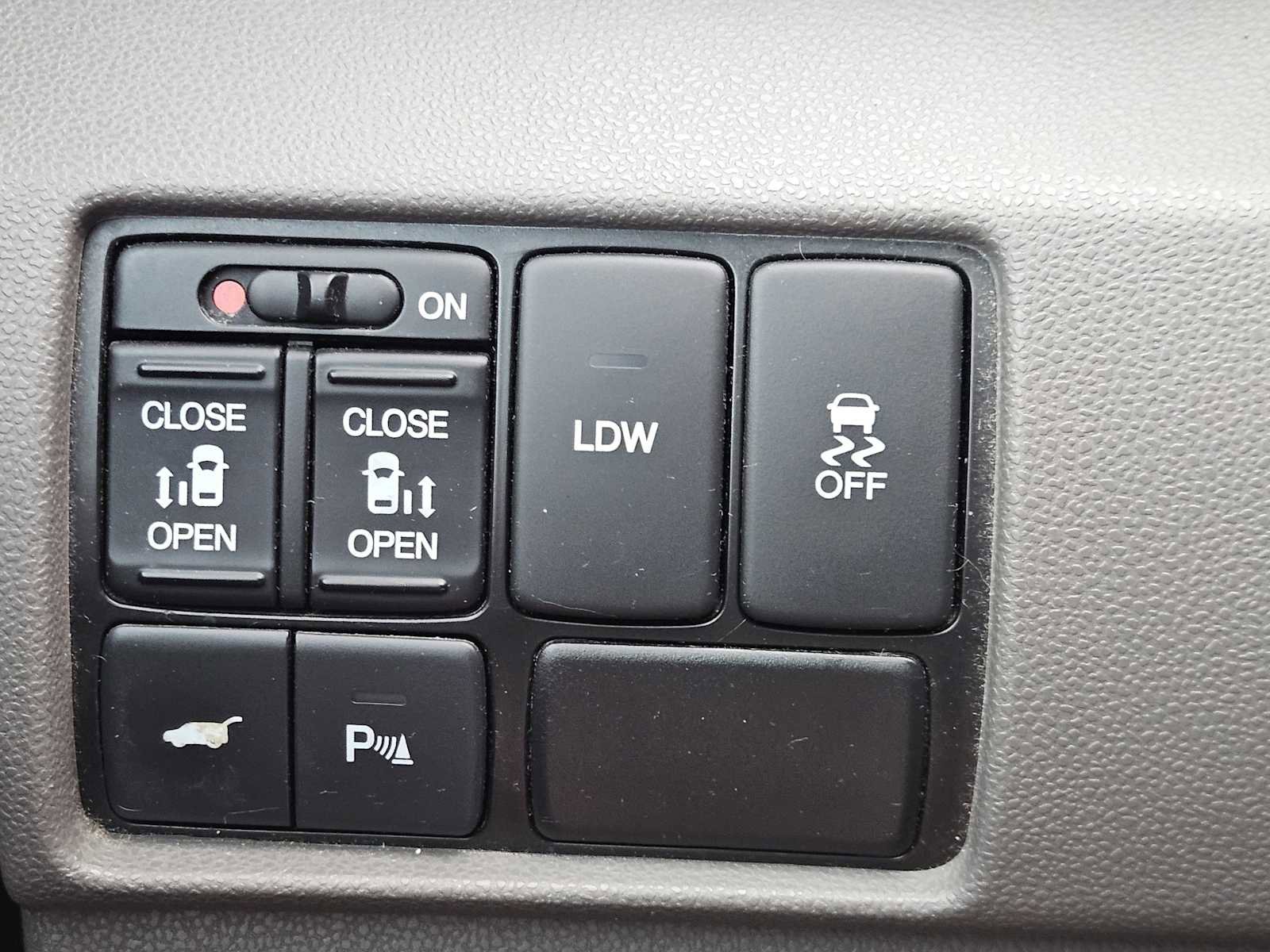 Used 2016 Honda Odyssey Touring image 22