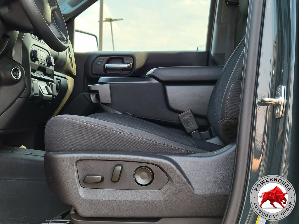 Used 2025 Chevrolet Silverado 1500 Custom Trail Boss w/ LPO, Dark Essentials Package AWD/4WD image 24