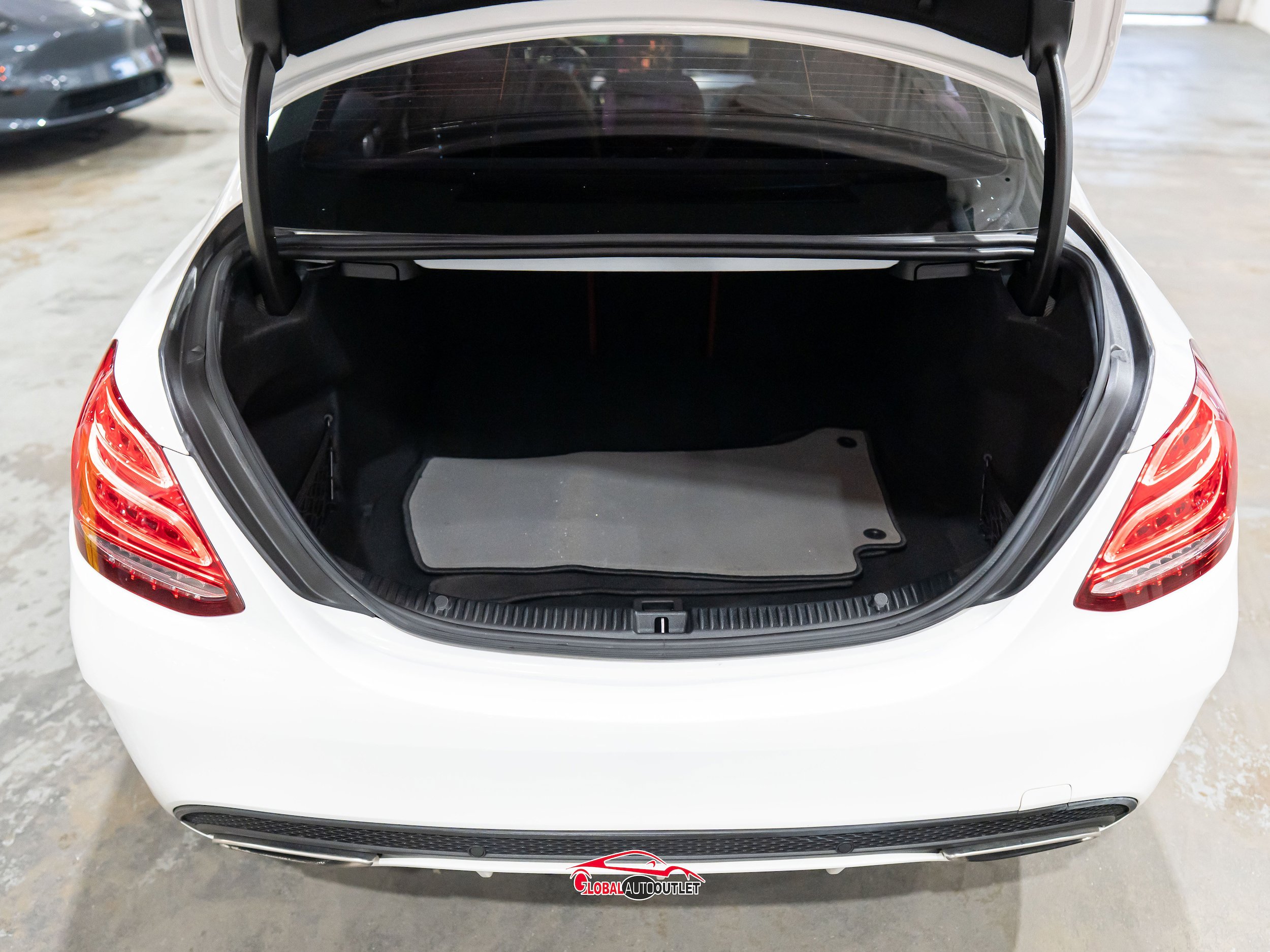 Used 2016 Mercedes-Benz C 300 Sedan image 47