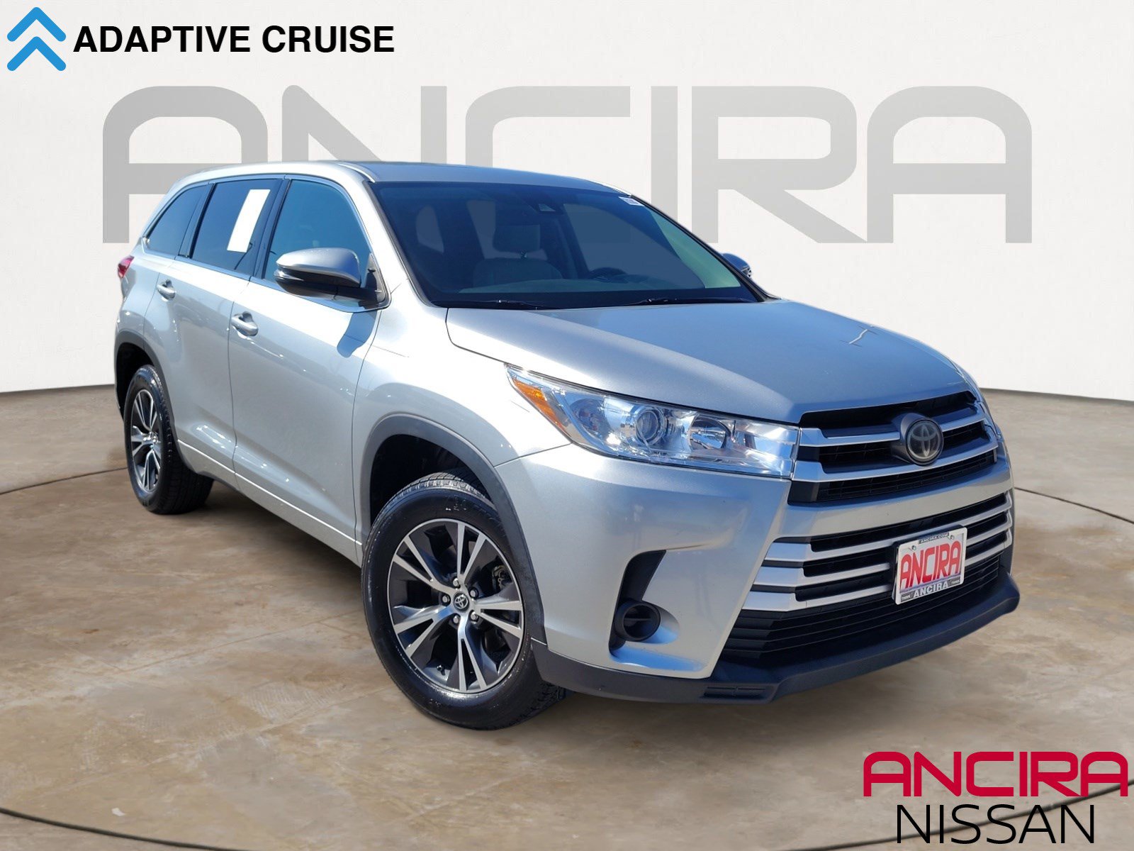 Used 2017 Toyota Highlander LE