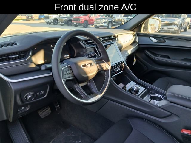 New 2025 Jeep Grand Cherokee L Laredo w/ Luxury Tech Group I image 10