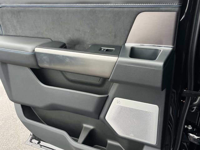 New 2026 Ford F350 Platinum w/ Tremor Off-Road Package image 19