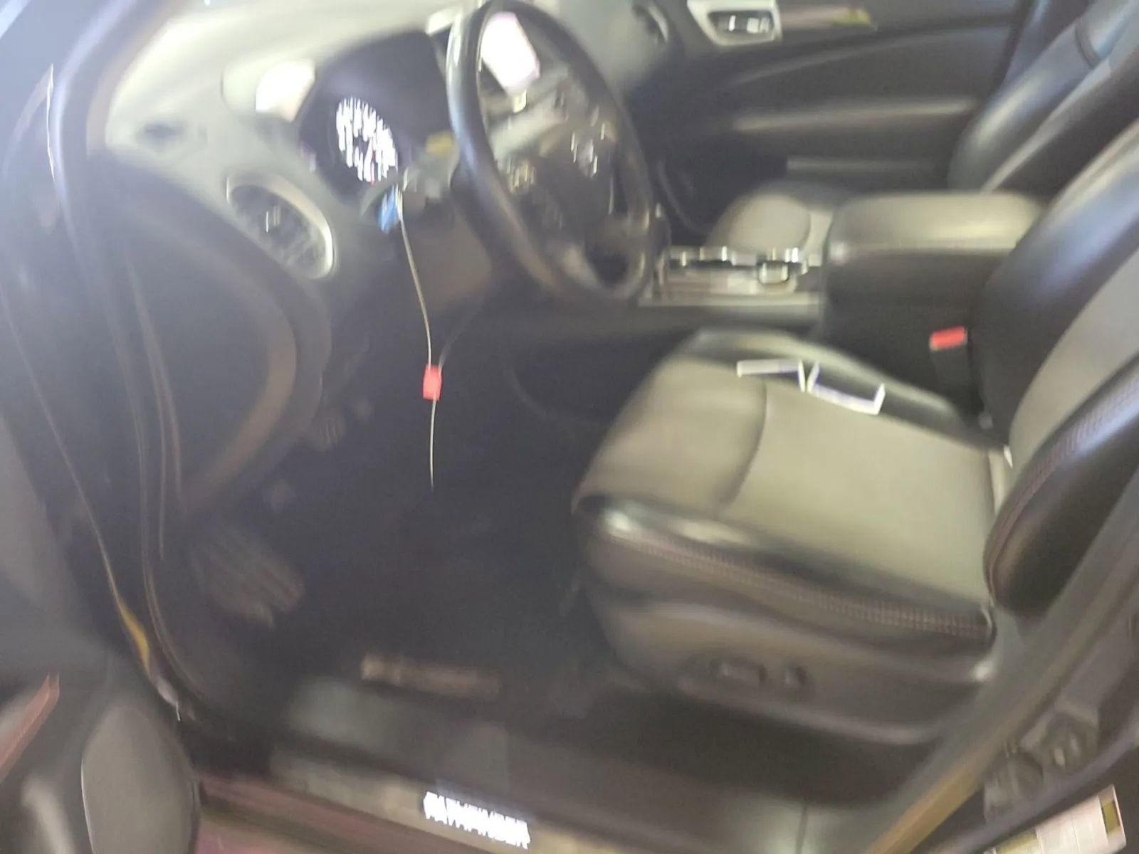 Used 2019 Nissan Pathfinder SV w/ Rock Creek Edition AWD/4WD image 2