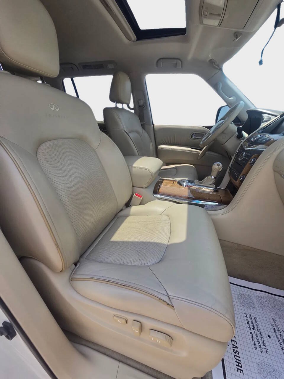 Used 2011 INFINITI QX56 2WD image 12