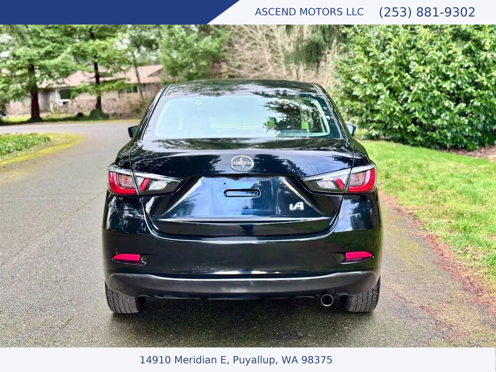 Used 2016 Scion iA image 4