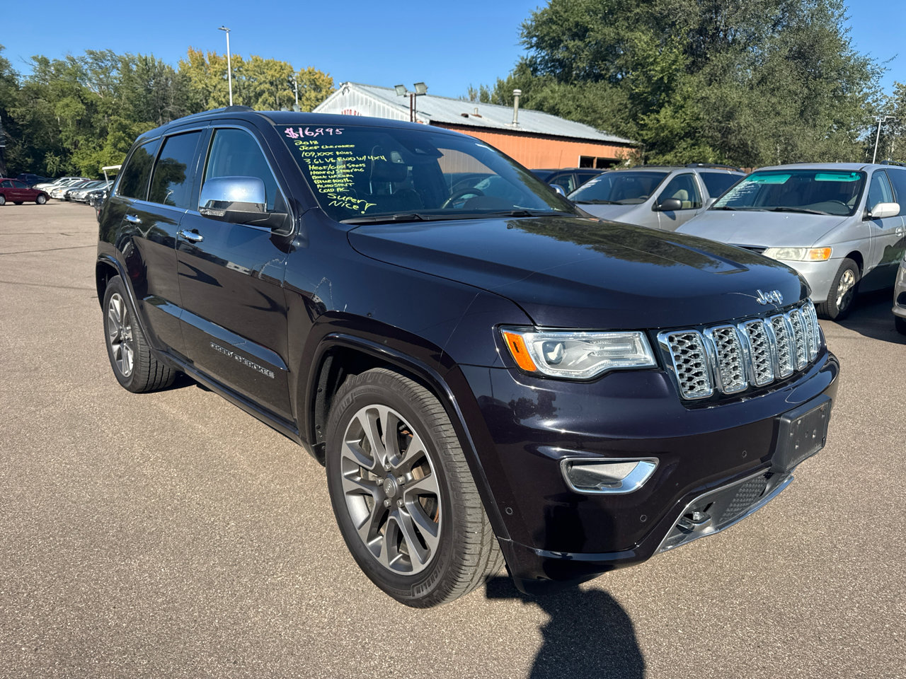 Used 2018 Jeep Grand Cherokee Overland image 3