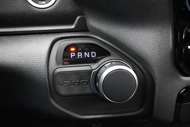 New 2027 RAM 1500 Express RWD image 9
