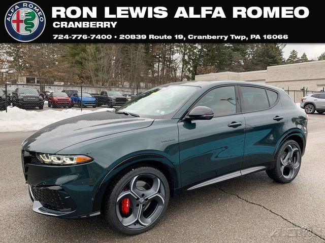 New 2026 Alfa Romeo Tonale w/ Quick Order Package 23H Volce AWD/4WD image 1