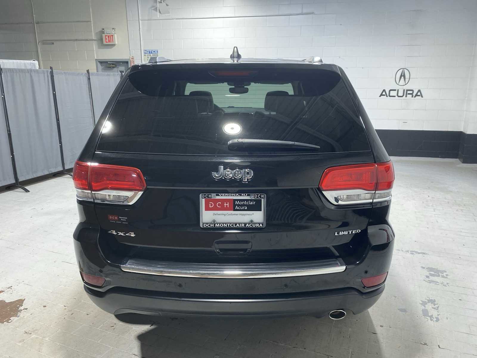 Used 2019 Jeep Grand Cherokee Limited AWD/4WD image 5