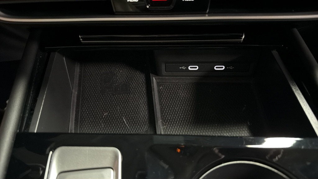 Certified 2026 Volkswagen Atlas SE FWD image 28