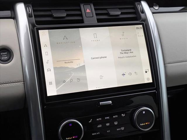 New 2026 Land Rover Discovery S image 12