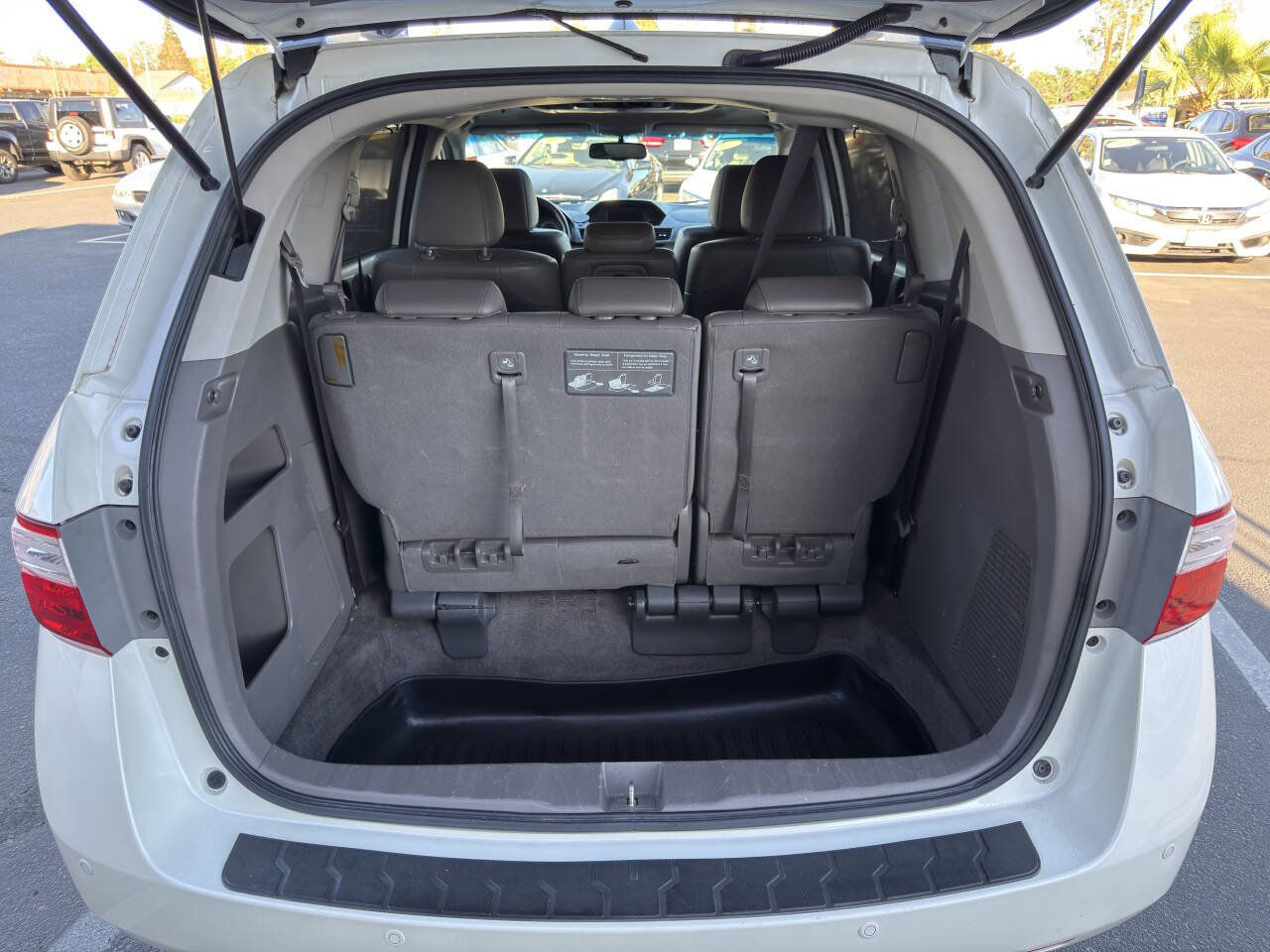 Used 2013 Honda Odyssey Touring image 28