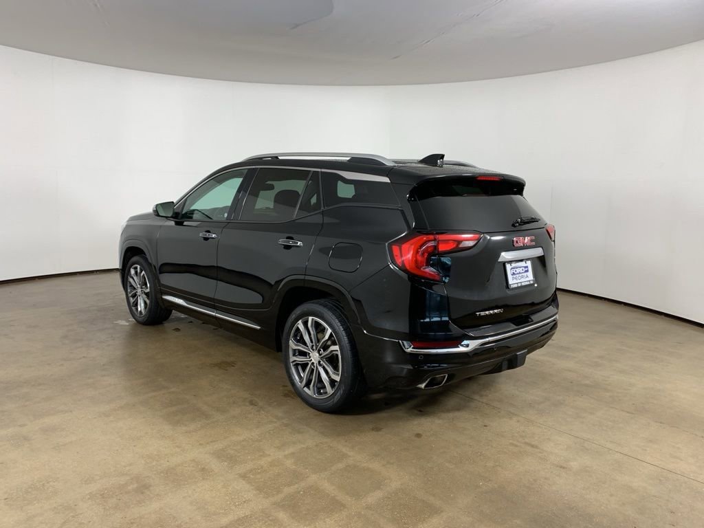Used 2020 GMC Terrain Denali w/ GMC Pro Grade Package AWD/4WD image 14