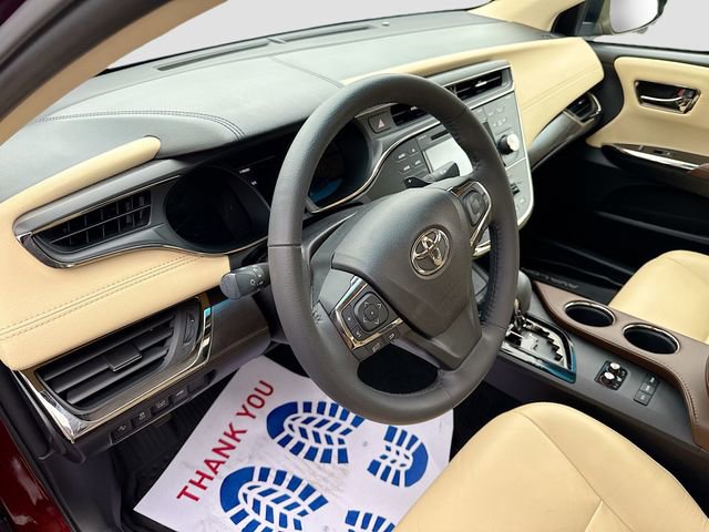 Used 2018 Toyota Avalon XLE Premium w/ All Weather Liner Package image 11