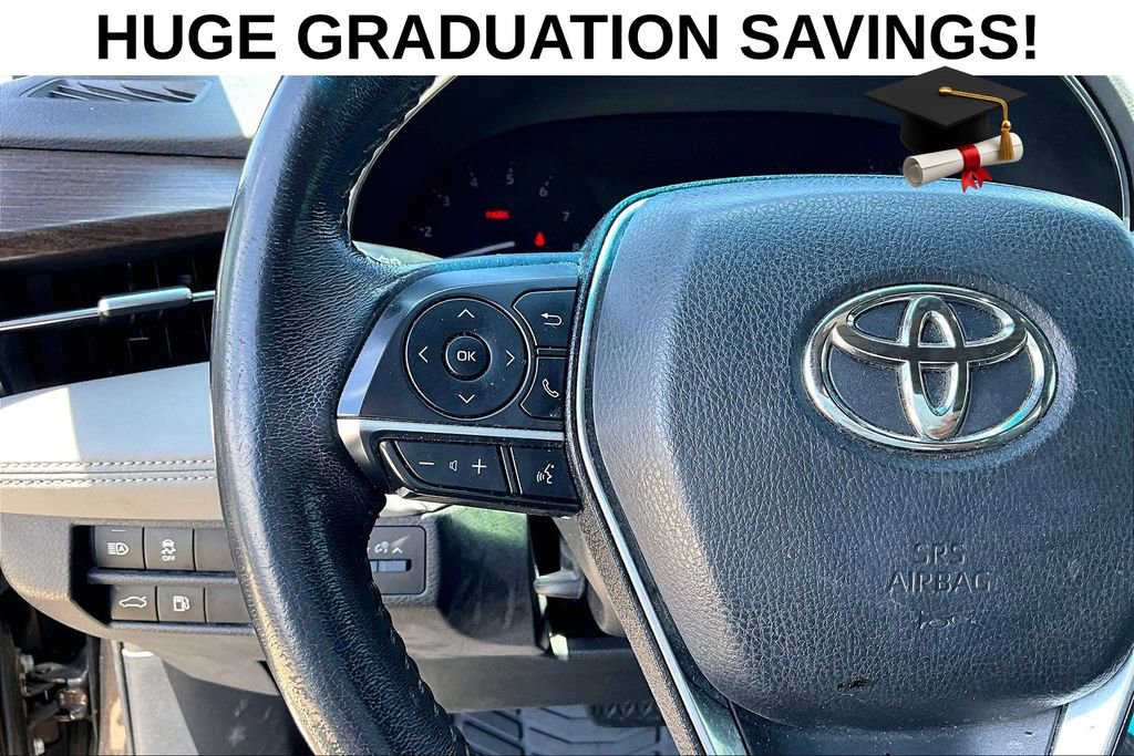 Used 2019 Toyota Avalon XLE w/ Moonroof Package FWD image 24