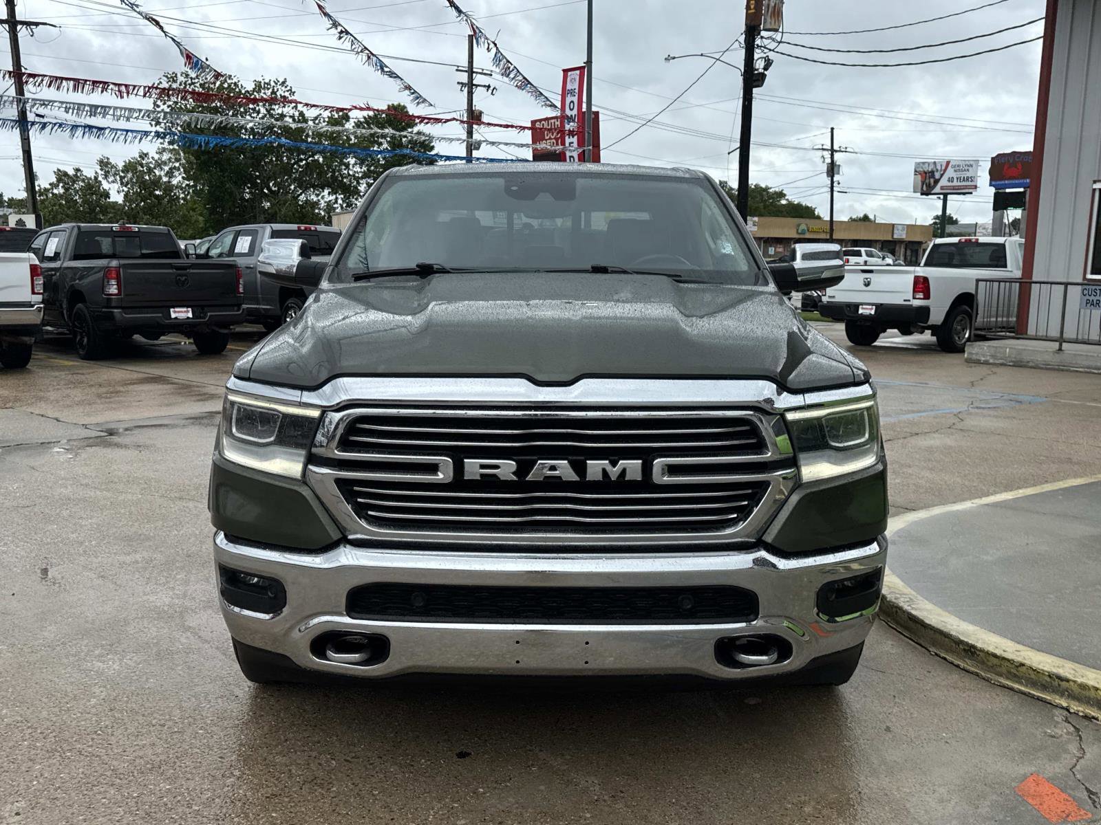 Used 2021 RAM 1500 Laramie AWD/4WD image 2