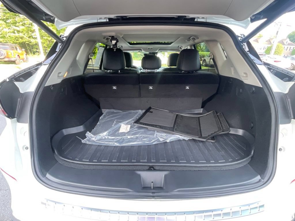 Certified 2024 Nissan Murano SL AWD/4WD image 15