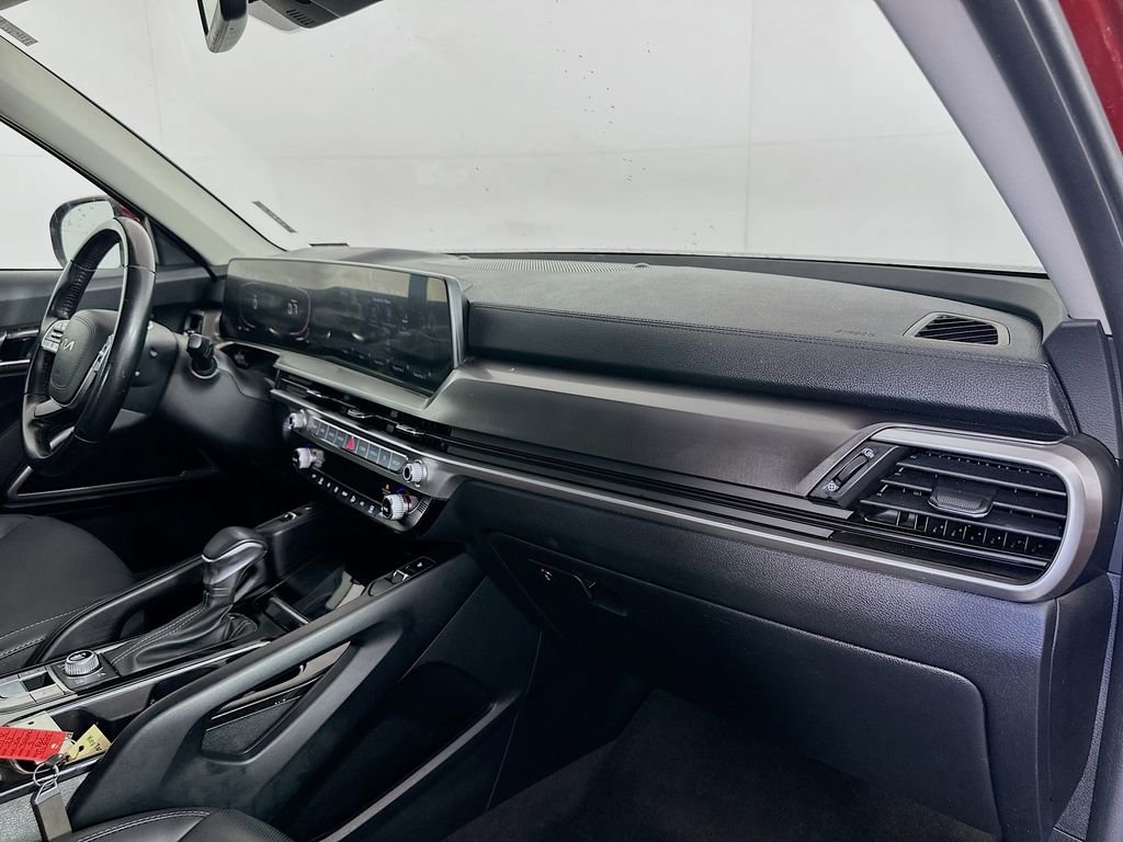 Used 2023 Kia Telluride S image 29