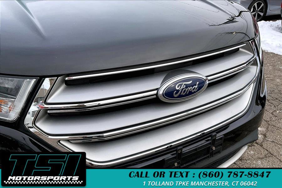 Used 2017 Ford Edge Titanium w/ Equipment Group 301A image 28