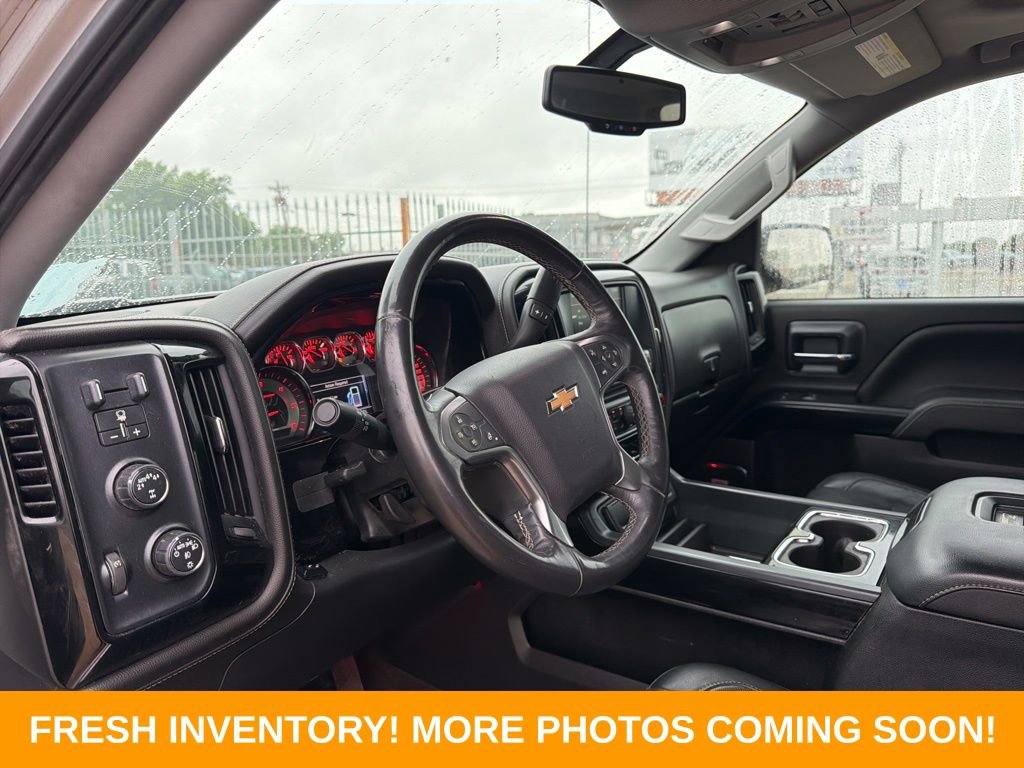Used 2018 Chevrolet Silverado 1500 LTZ Z71 w/ LTZ Plus Package AWD/4WD image 9