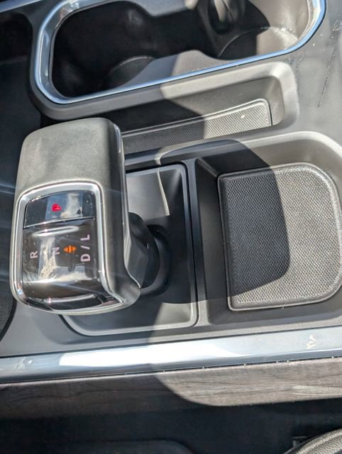 Used 2023 Chevrolet Silverado 1500 LTZ AWD/4WD image 23