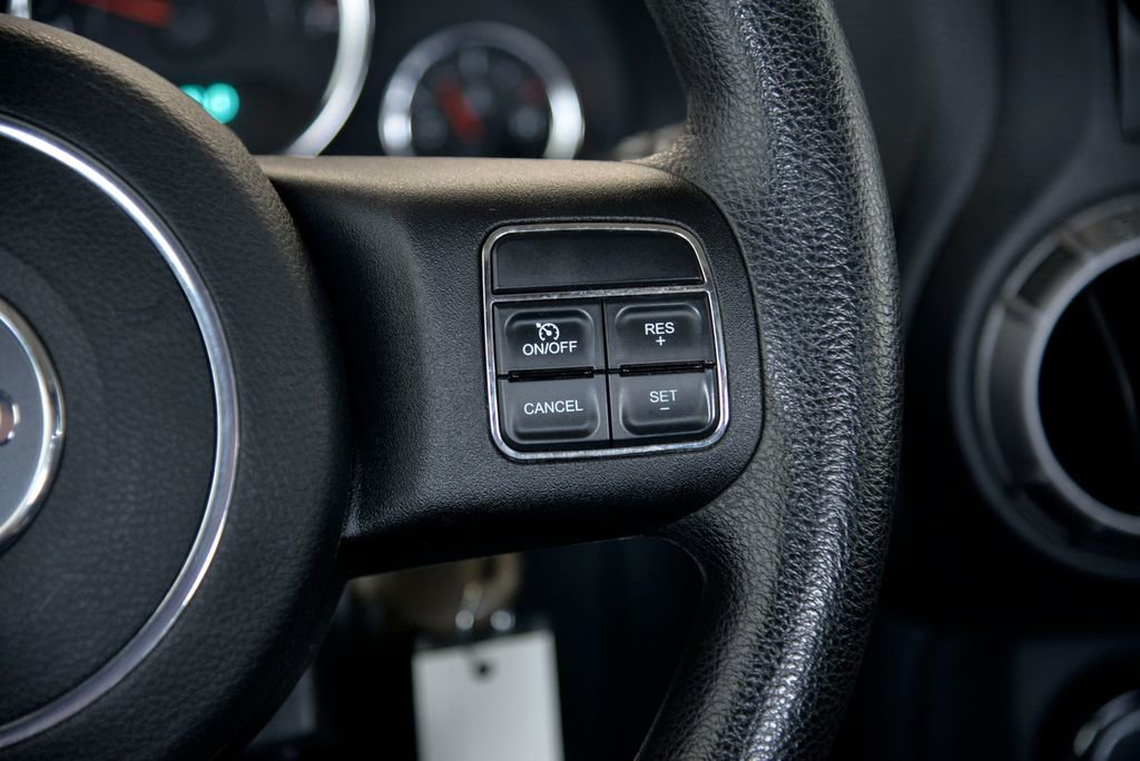 Used 2012 Jeep Wrangler Sport AWD/4WD image 22