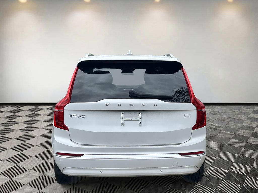 Used 2024 Volvo XC90 T8 Plus w/ Protection Package Premier image 4