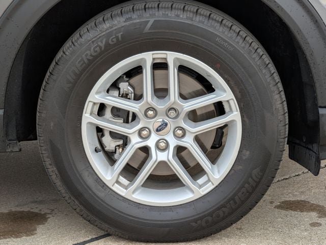 New 2026 Ford Explorer Active AWD/4WD image 7