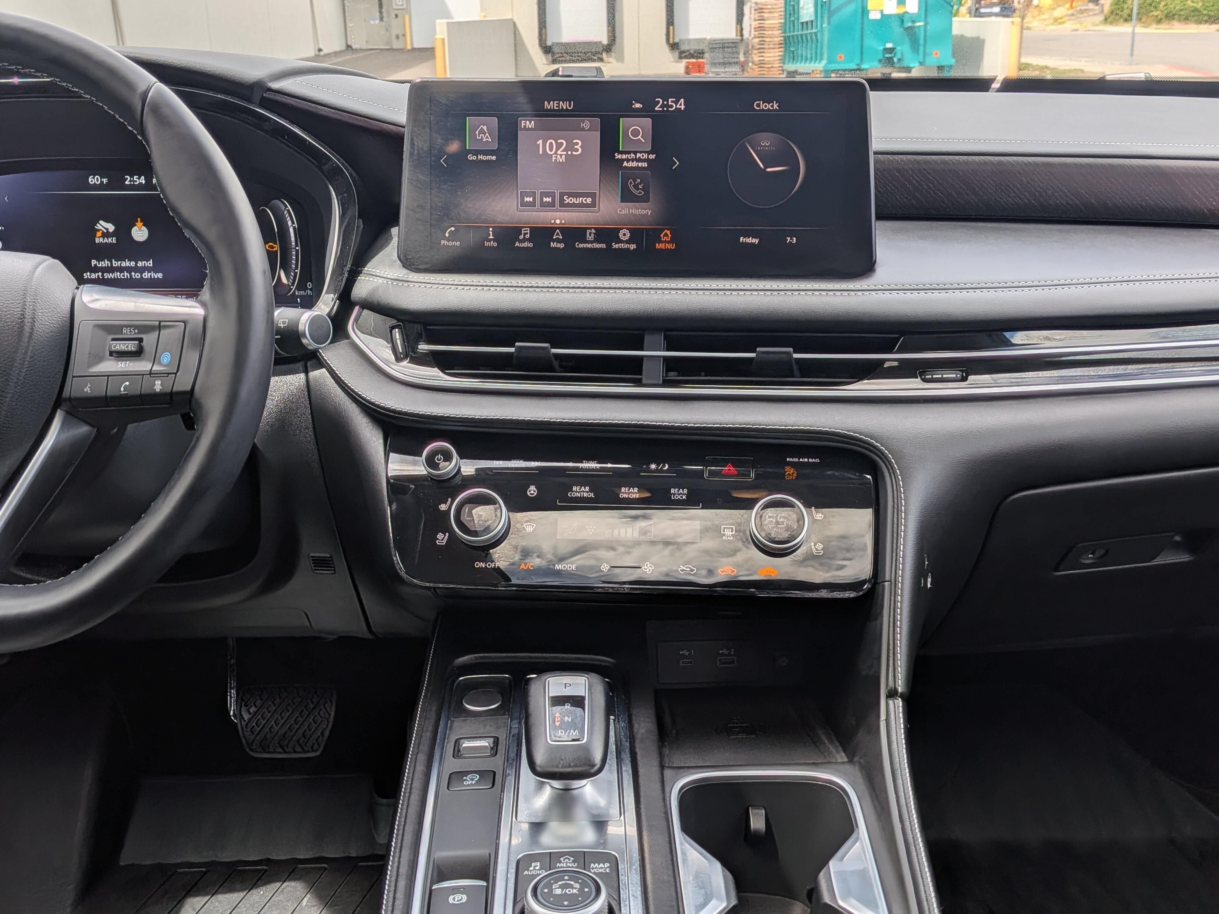 Used 2023 INFINITI QX60 Sensory AWD/4WD image 11
