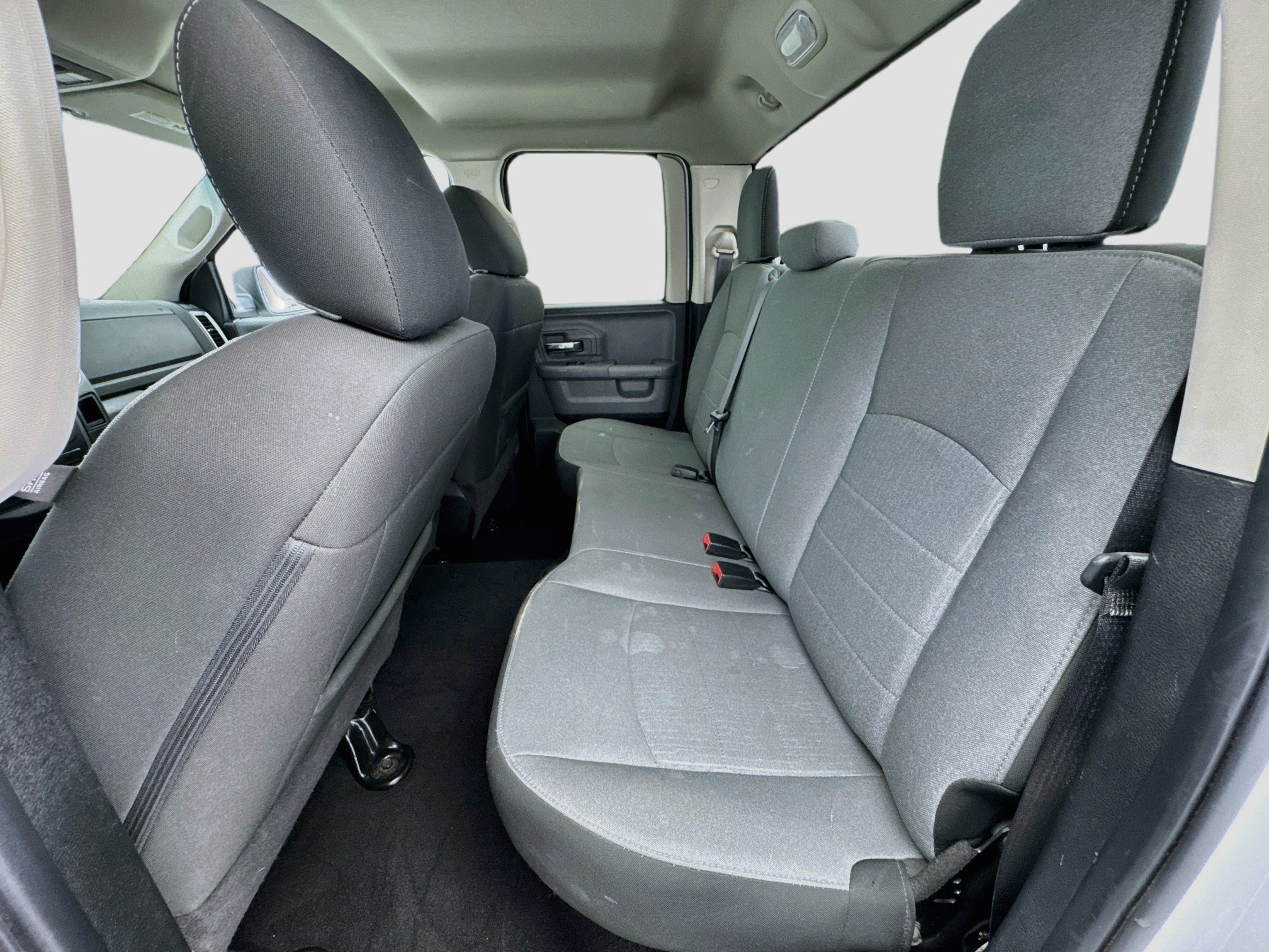 Used 2024 RAM 1500 Classic SLT AWD/4WD image 15