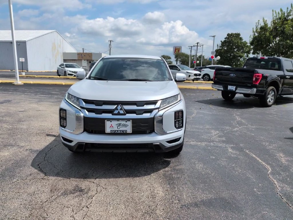 New 2027 Mitsubishi Outlander Sport SE AWD/4WD image 2