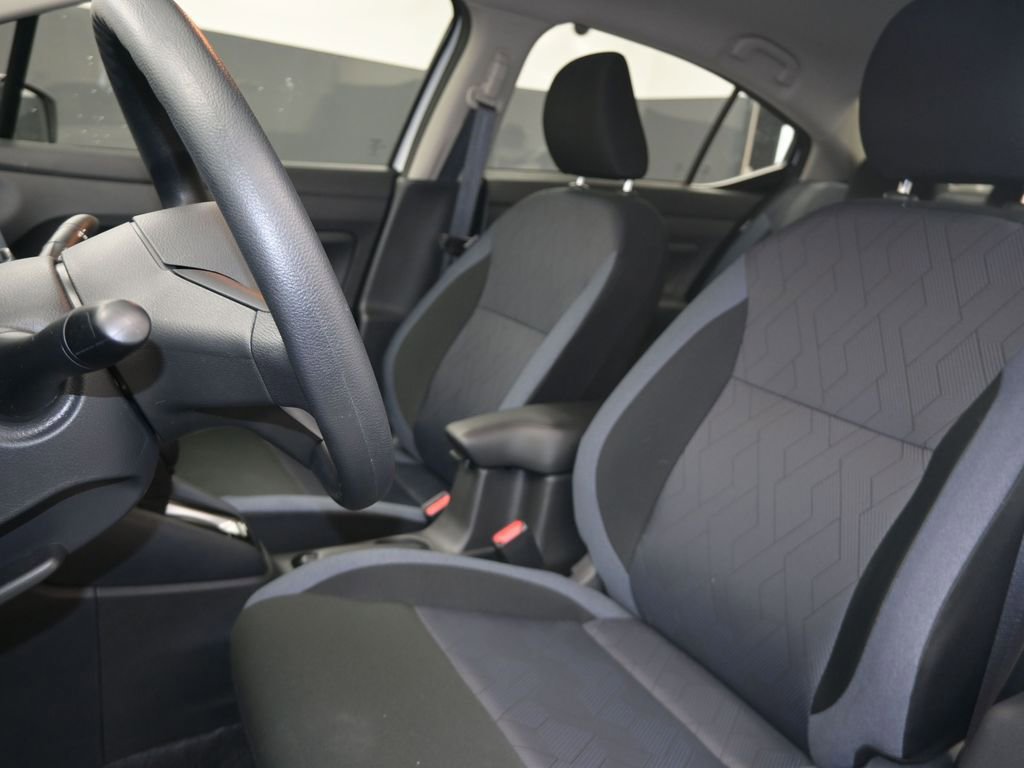 Certified 2025 Nissan Versa SV w/ Trunk Package image 15