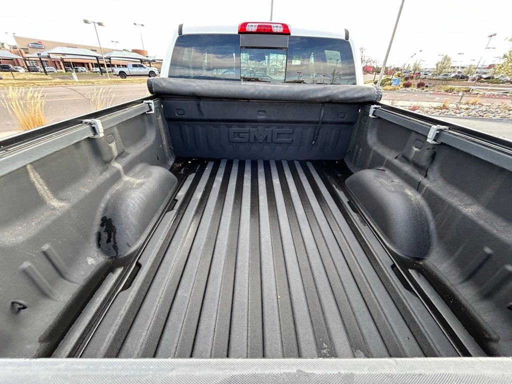 Used 2015 GMC Sierra 1500 SLT AWD/4WD image 28