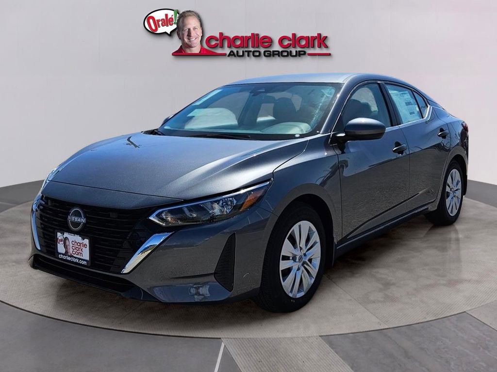 Used 2025 Nissan Sentra S image 2