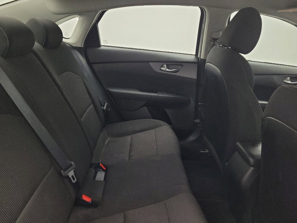 Used 2019 Kia Forte LXS image 19