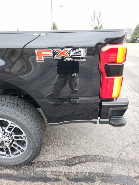 New 2026 Ford F250 Platinum w/ Platinum Plus Package image 20