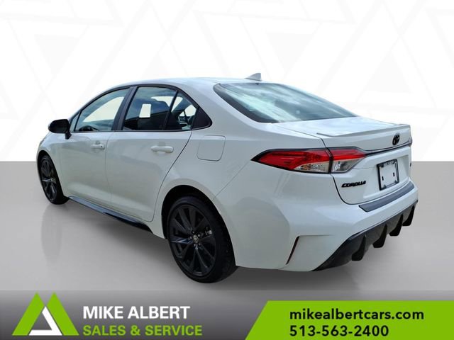 Used 2023 Toyota Corolla SE image 5