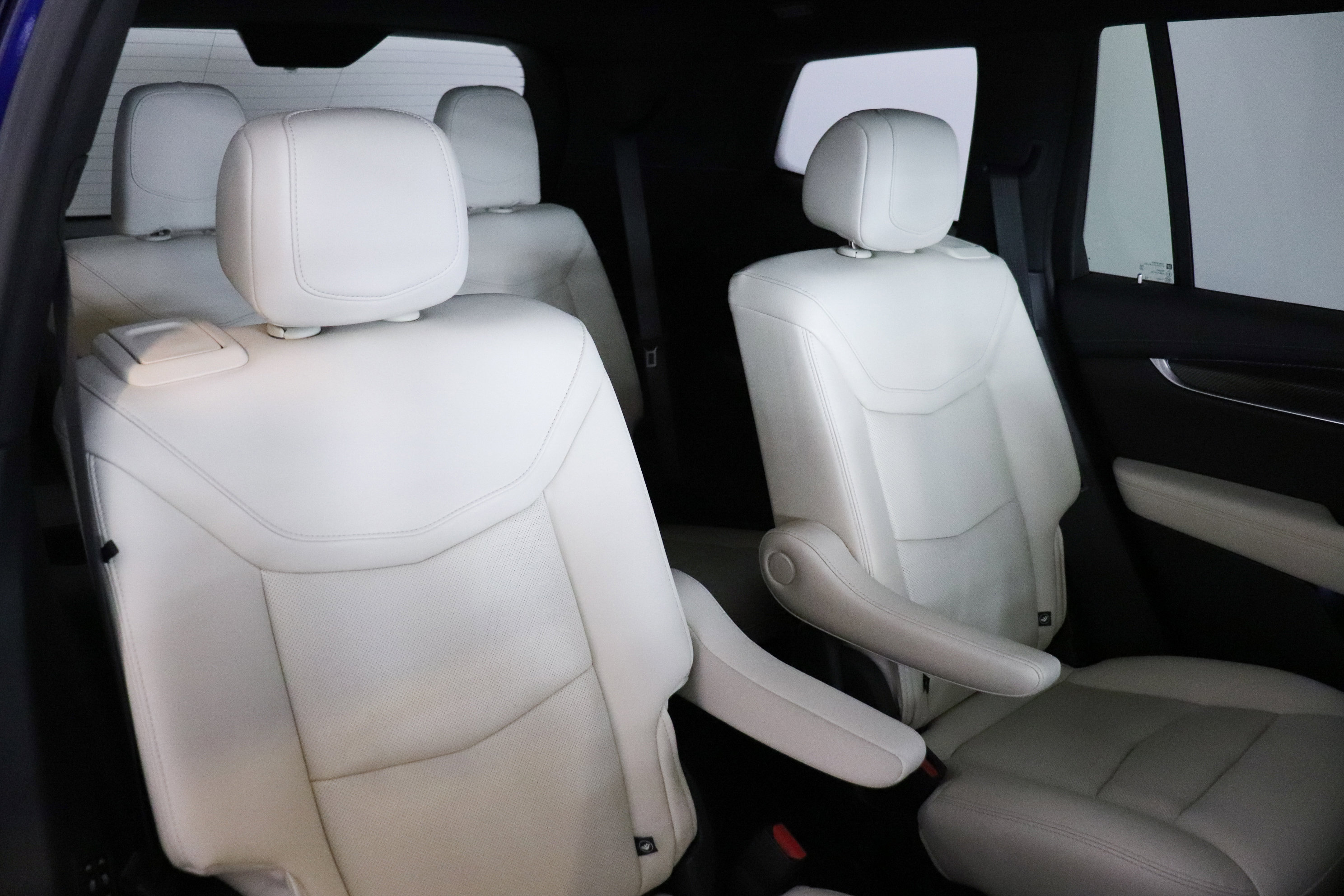 Used 2023 Cadillac XT6 Sport w/ Technology Package image 23