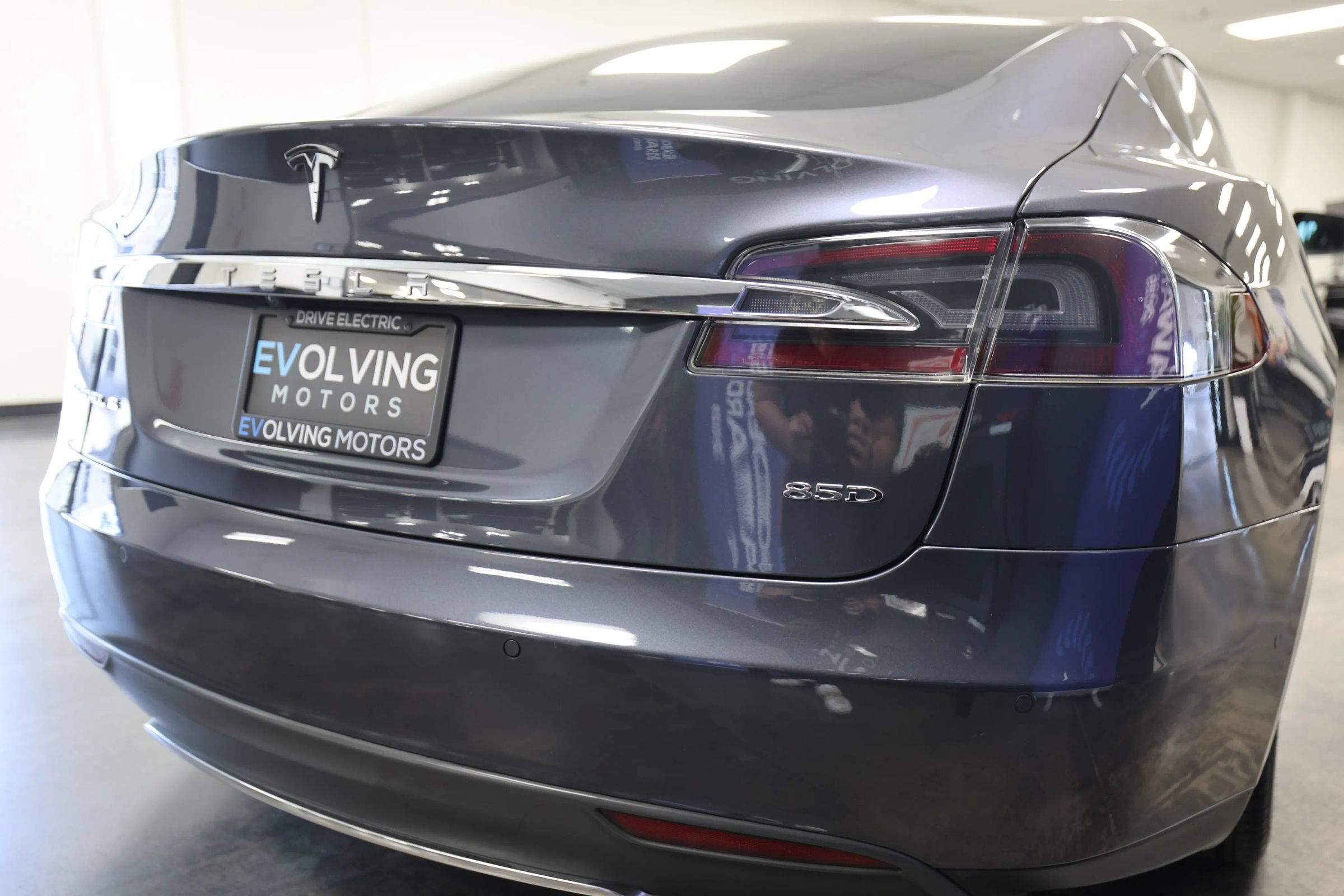 Used 2015 Tesla Model S 85D AWD/4WD image 19