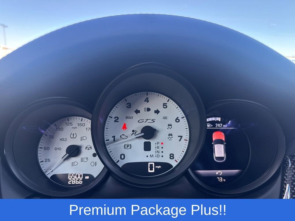 Used 2025 Porsche Macan GTS image 33