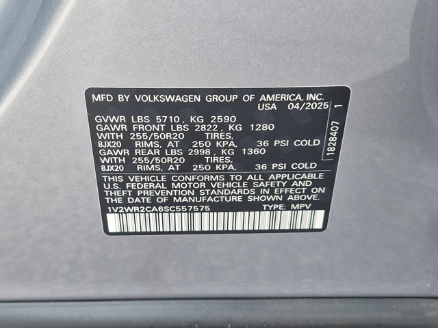Used 2025 Volkswagen Atlas SE FWD image 33