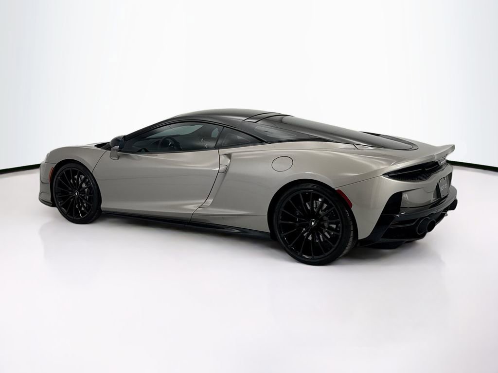 Used 2020 McLaren GT RWD image 7