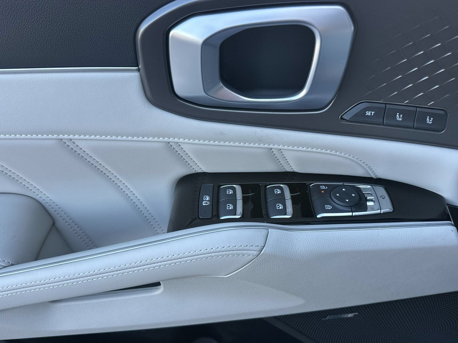 New 2026 Kia Sorento SX Prestige AWD/4WD image 11